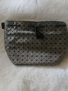 Geometric Triangular Pouch - Silver and Black